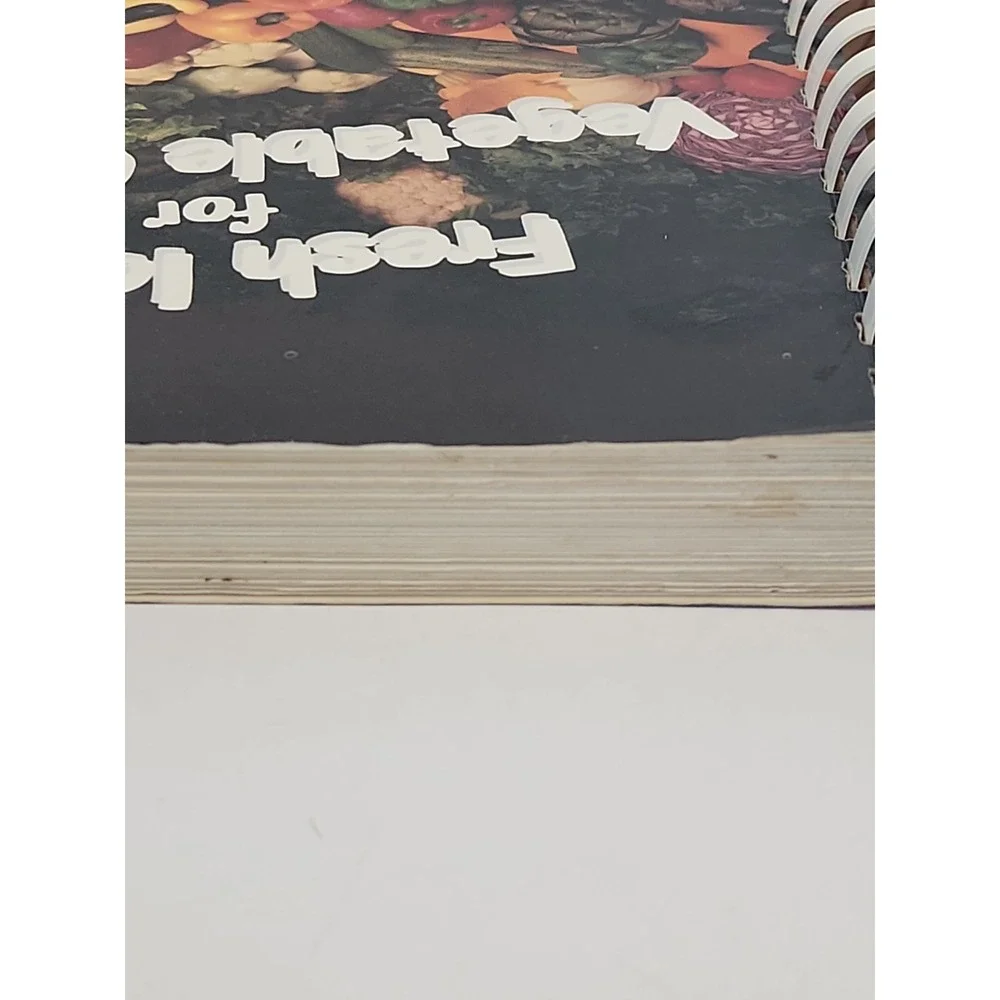 Vtg 1985 Cookbook Fresh Ideas for Vegetable Cooking SIGNED Squash Lady of Dallas